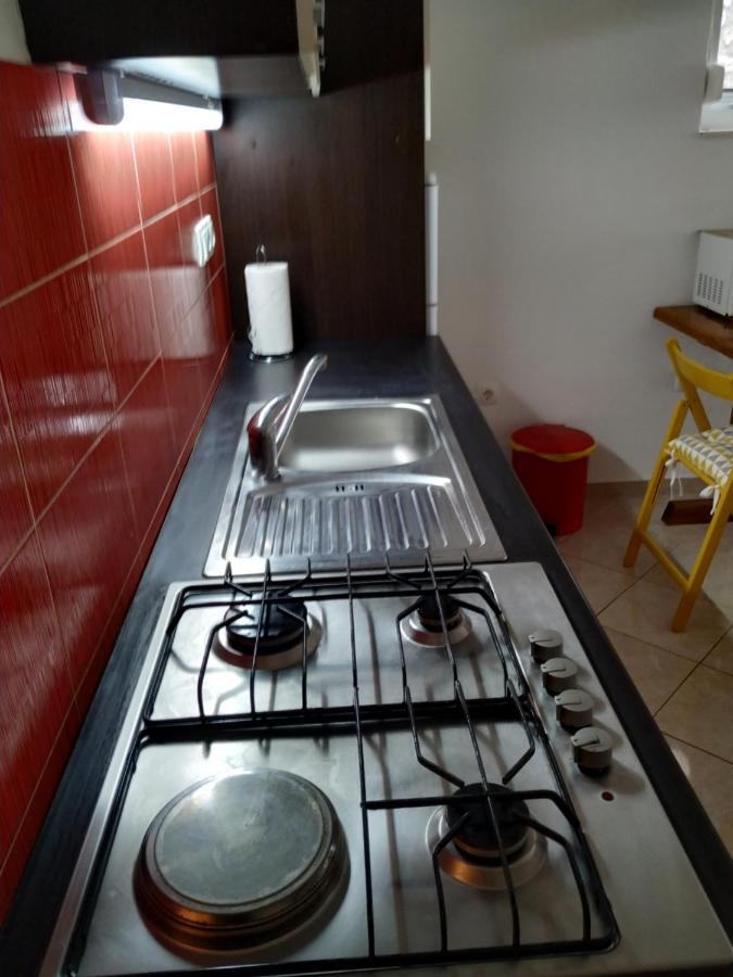 Studio Apartman Violeta II - 50M From The Beach Trogir Dış mekan fotoğraf