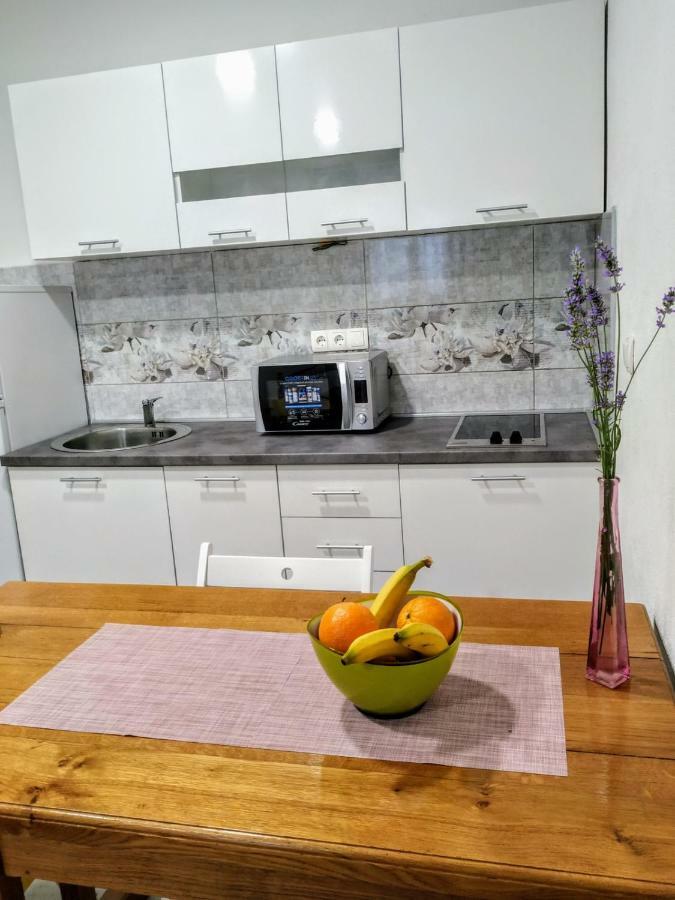 Studio Apartman Violeta II - 50M From The Beach Trogir Dış mekan fotoğraf